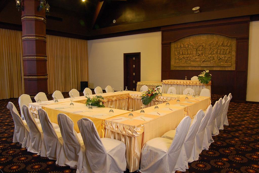 Gassan Legacy Golf Club Hotel Lamphun Exterior foto