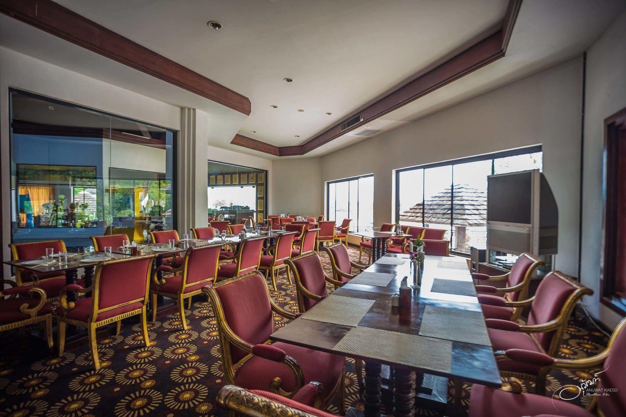 Gassan Legacy Golf Club Hotel Lamphun Exterior foto