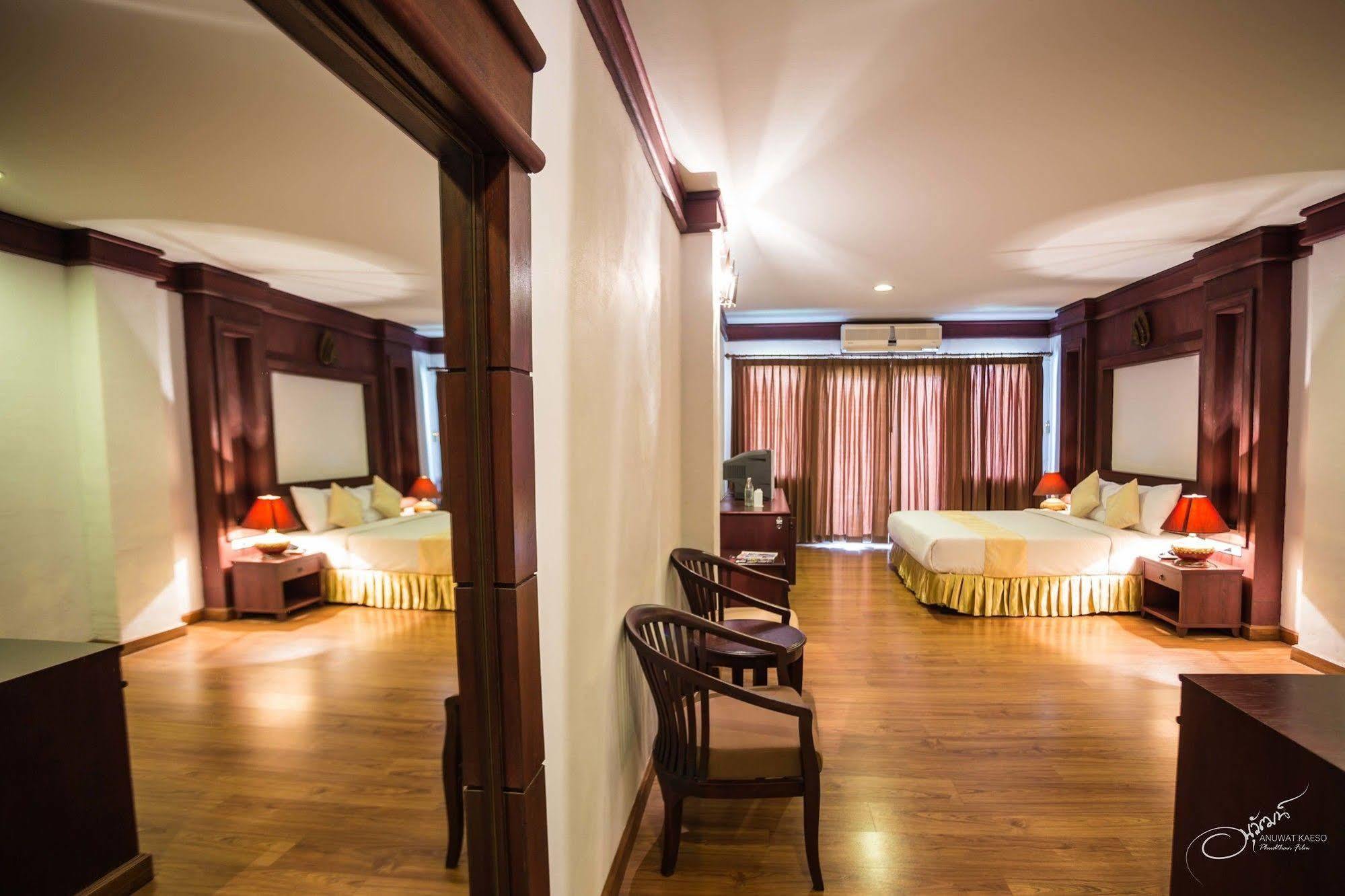 Gassan Legacy Golf Club Hotel Lamphun Exterior foto