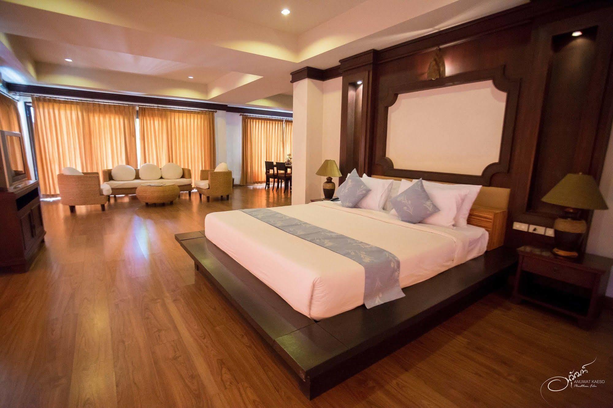 Gassan Legacy Golf Club Hotel Lamphun Exterior foto